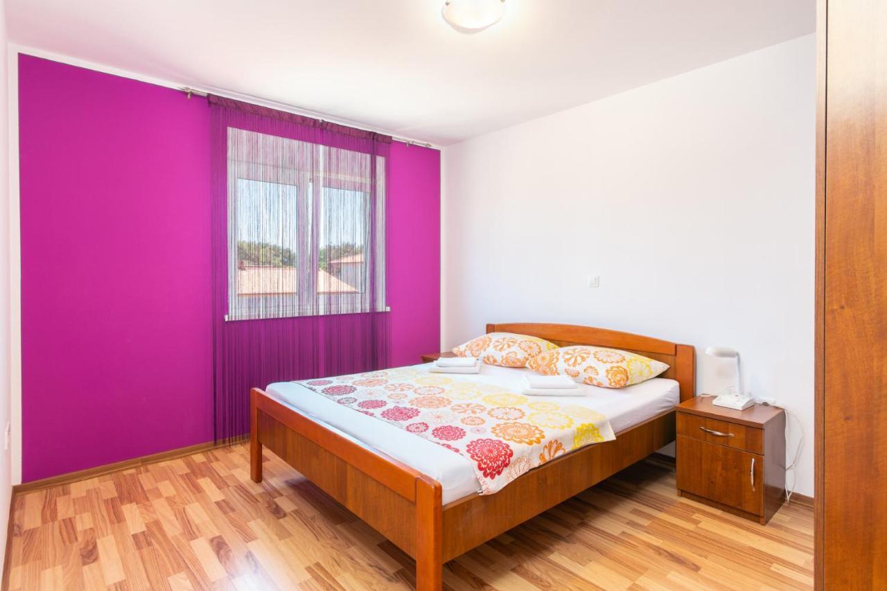 Dragan K1 Hotel Medulin Luaran gambar
